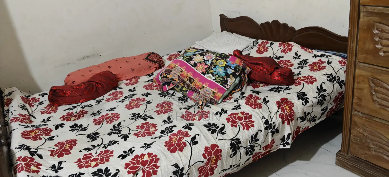 Teak Wood Bed
