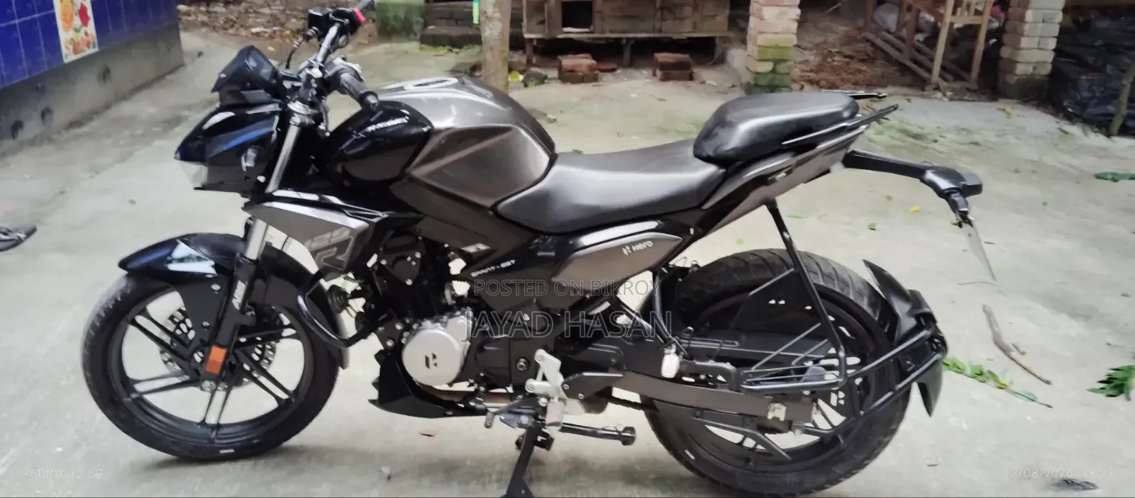 New Hero Xtreme 125R 2025 Black