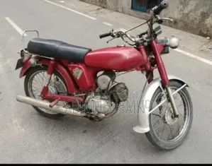 Yamaha 2000 Red