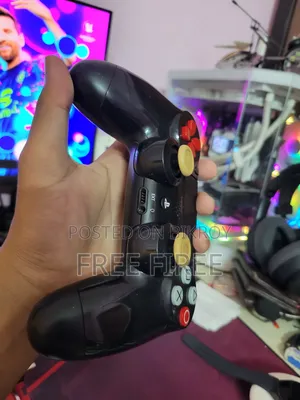 PS4 Gaming Controller (Original)