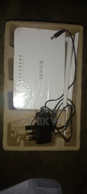 Tenda Router