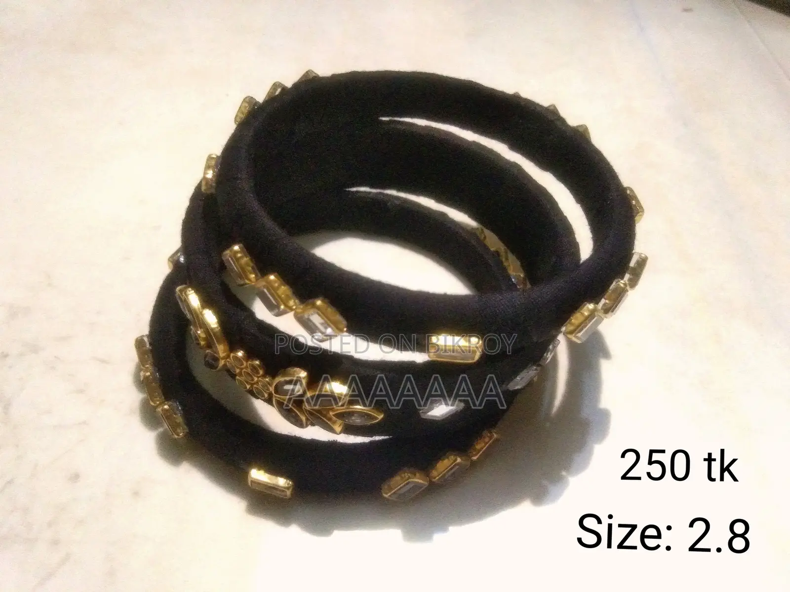 Handmade Churi