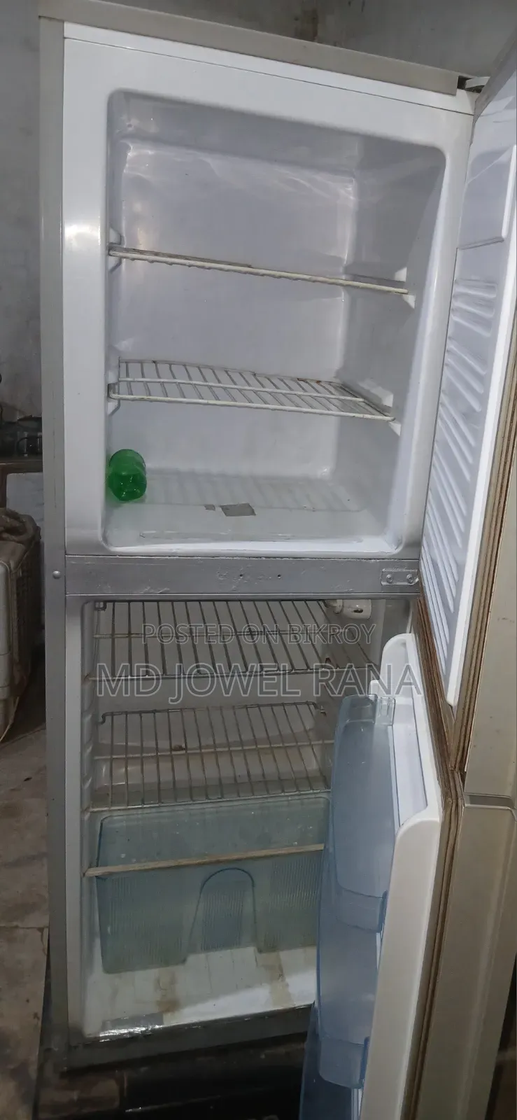 Singer Fridge