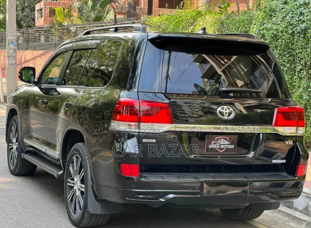 Toyota Land Cruiser 4.5 V8 VXR 2016 Black