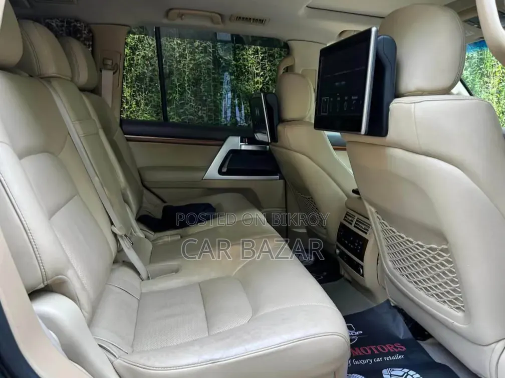Toyota Land Cruiser 4.5 V8 VXR 2016 Black