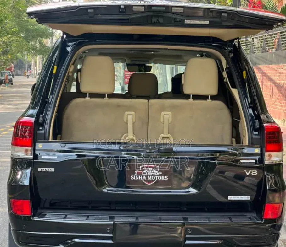 Toyota Land Cruiser 4.5 V8 VXR 2016 Black