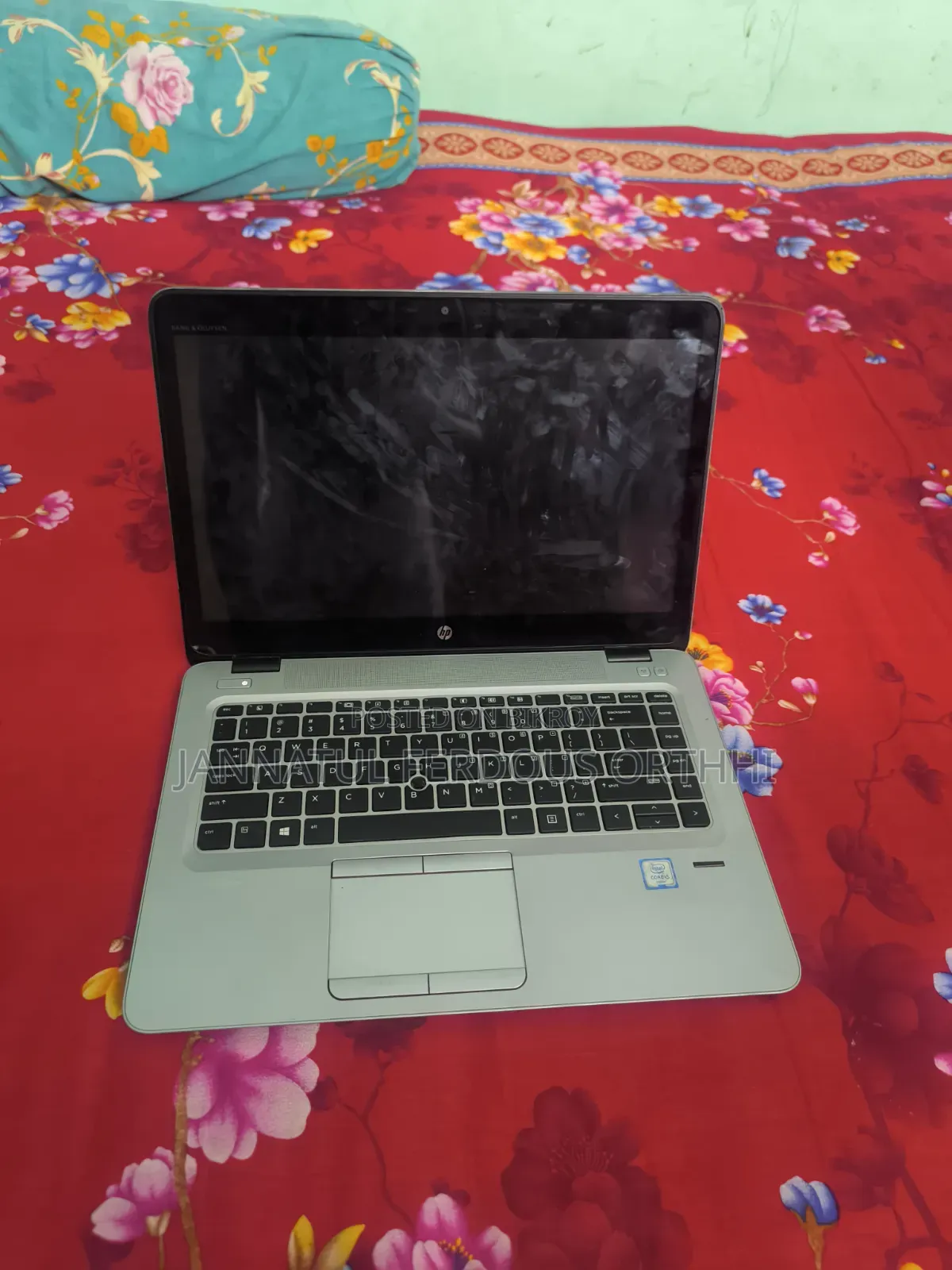 Laptop HP 255 4GB Intel Core i5 SSD 256GB