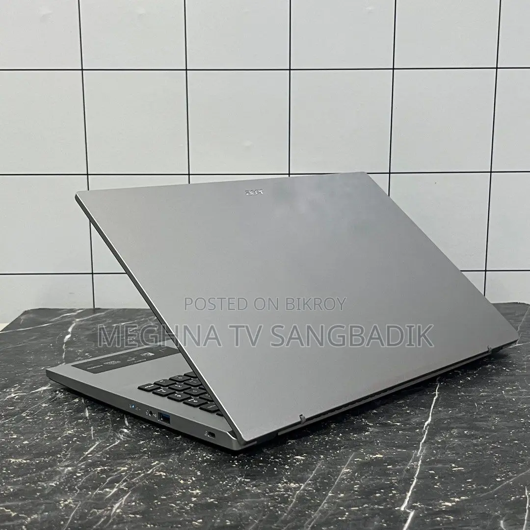 Laptop Acer 4GB Intel SSD 500GB