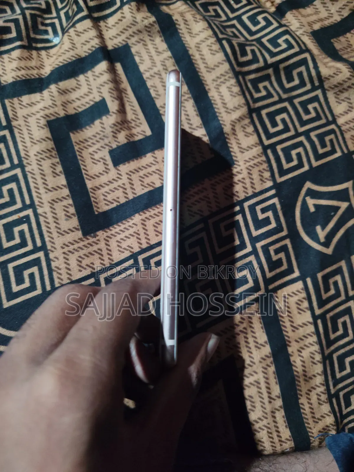 অ্যাপল আইফোন ৮ ৬৪ জিবি পিংক