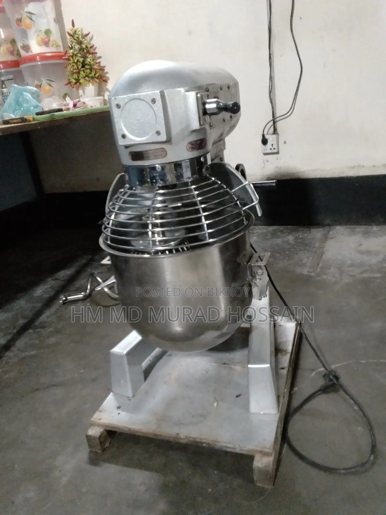 20L Commercial Cake Cream Mixer Machine (Fresh Condition)