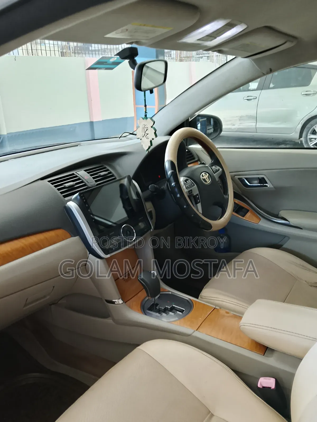New Toyota Premio 2010 White
