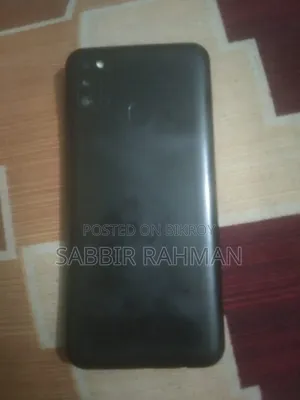 Samsung Galaxy M21 128 GB Black