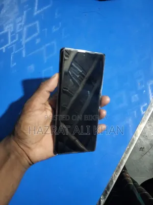 টেকনো ক্যামন ৪০ প্রো ৪জি ২৫৬ জিবি ব্ল্যাক