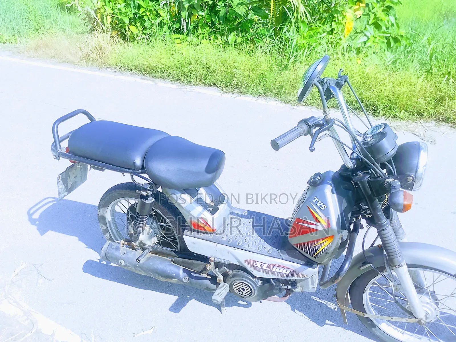 টিভিএস এক্সএল ১০০ ২০২৬ গ্রে