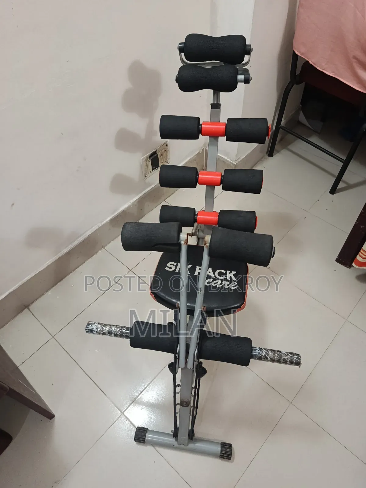জিমের সরঞ্জাম বিক্রি হবে