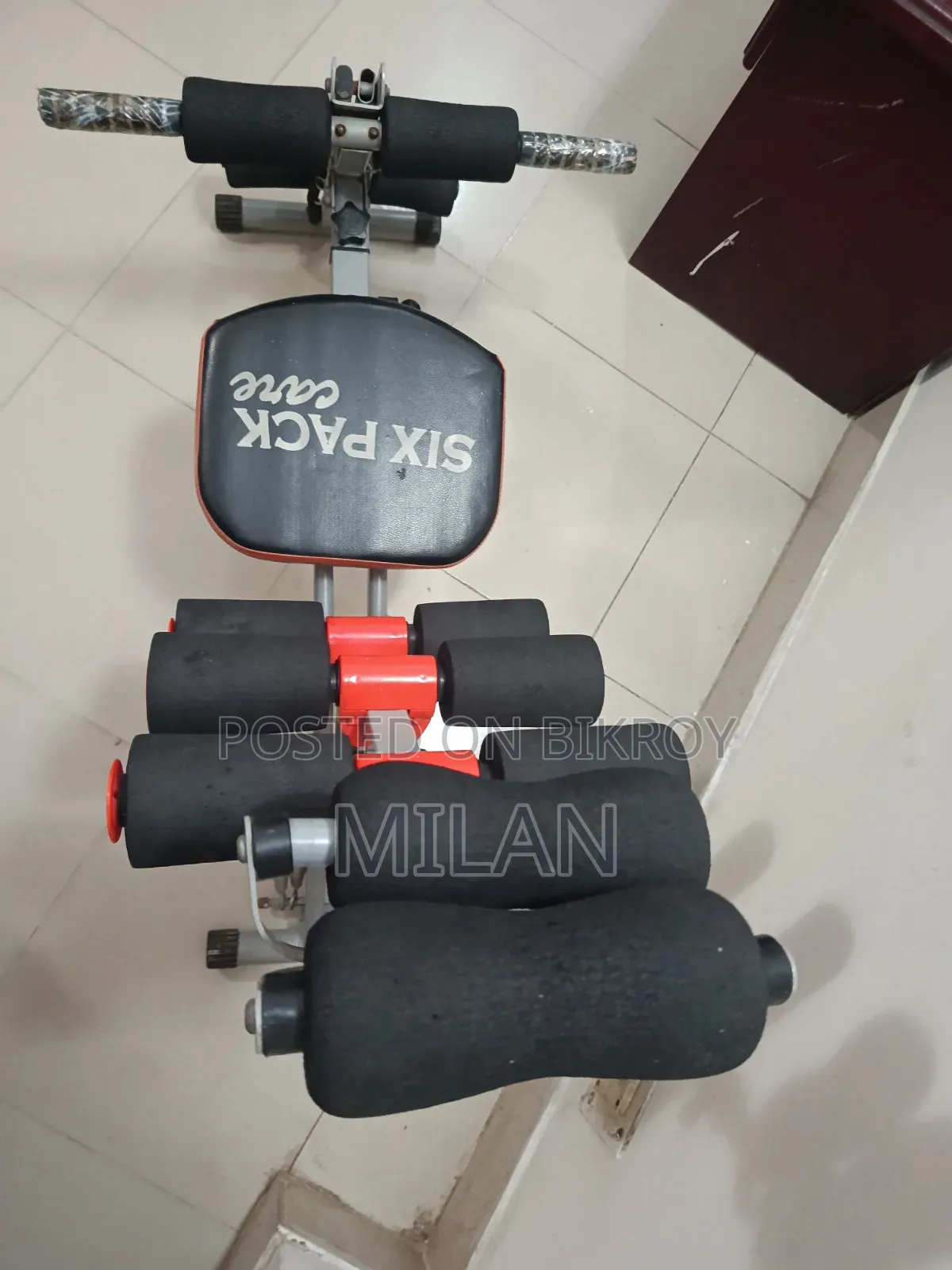জিমের সরঞ্জাম বিক্রি হবে