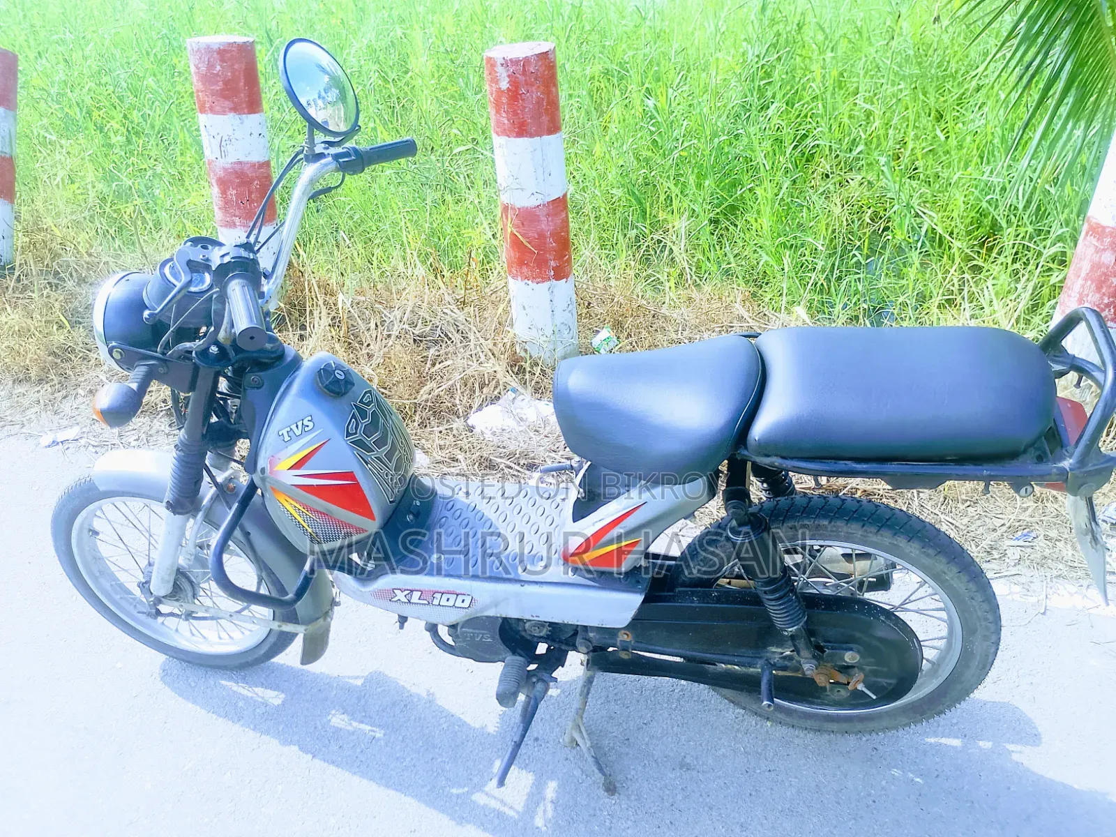 টিভিএস এক্সএল ১০০ ২০২৬ গ্রে