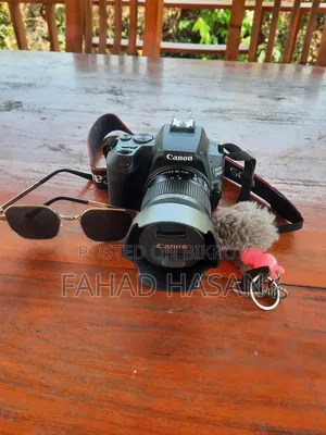 Canon 250d With Extra Things