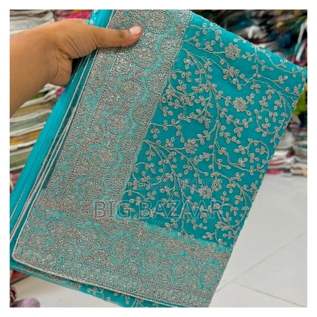 প্রিমিয়াম ইন্ডিয়ান পার্টি শাড়ি