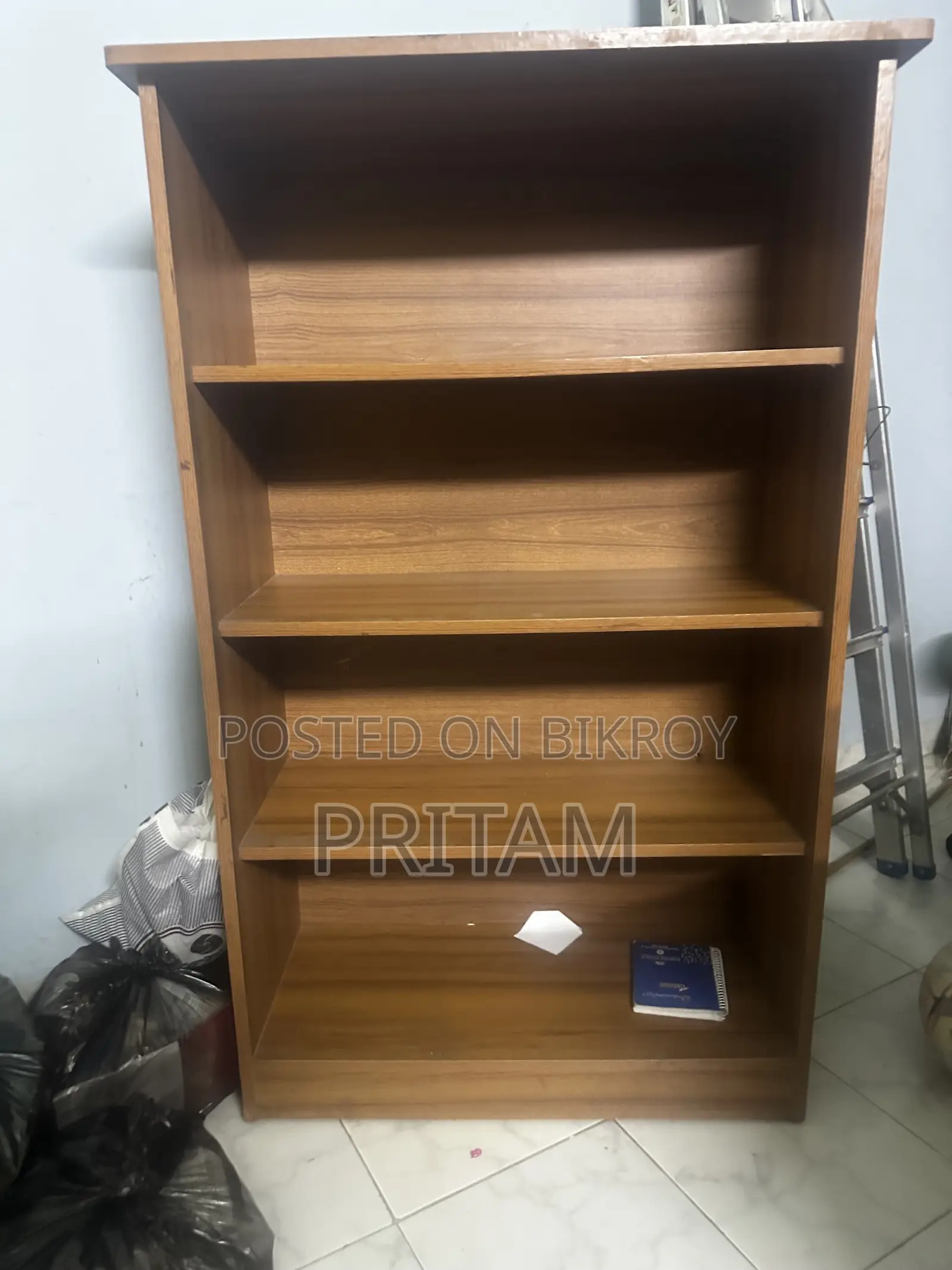 Bookshelf
