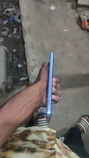 ওপ্পো ৫জি ১২৮ জিবি নীল