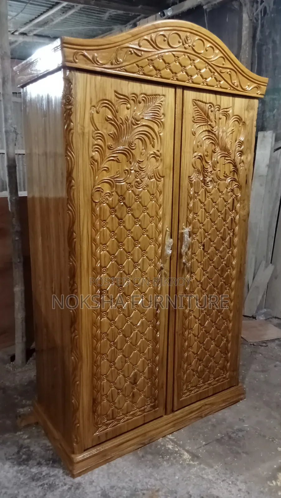 ১০০% চিটাগং সেগুন কাঠের আলমারি বিক্রয় হবে