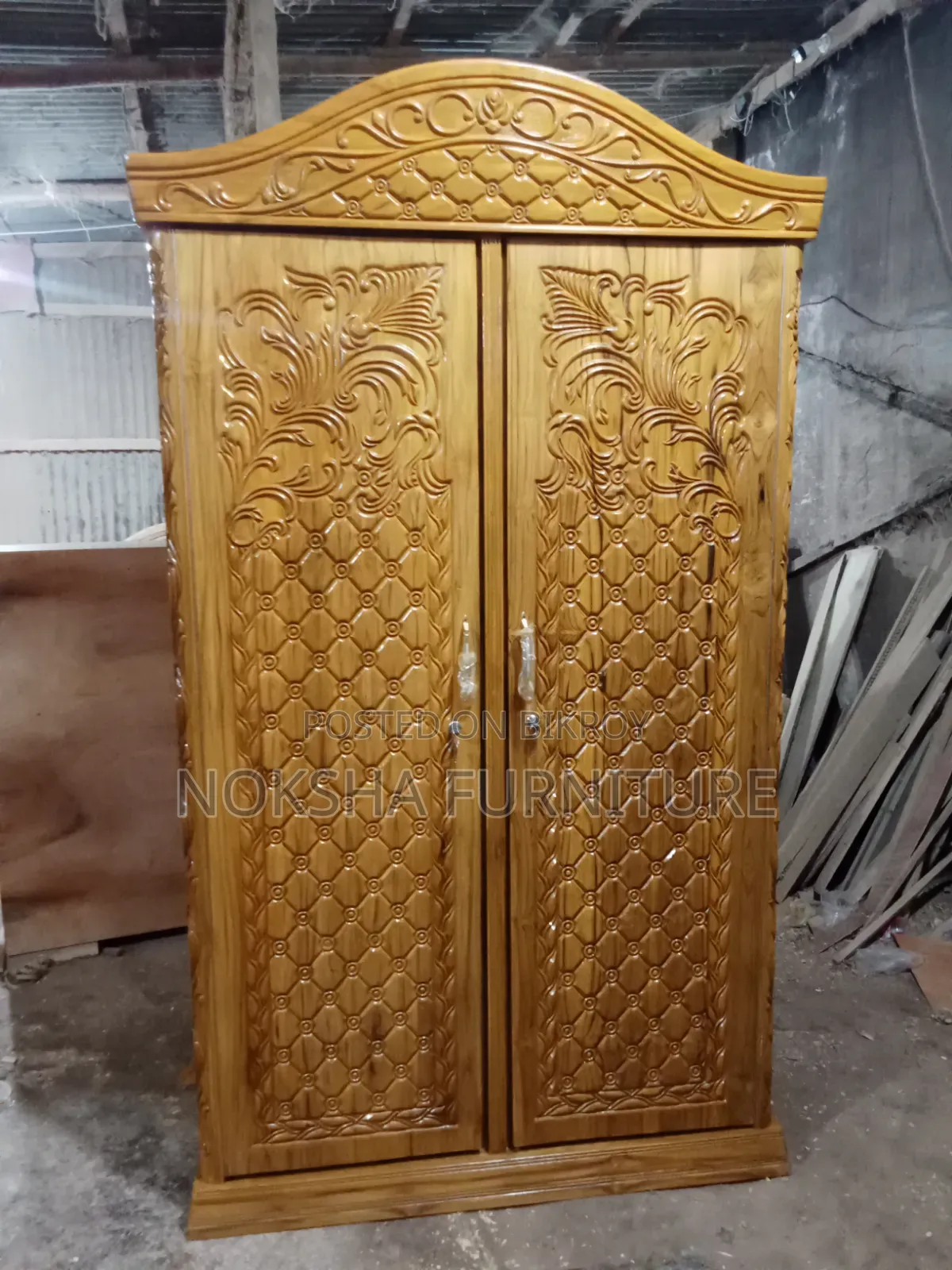 ১০০% চিটাগং সেগুন কাঠের আলমারি বিক্রয় হবে