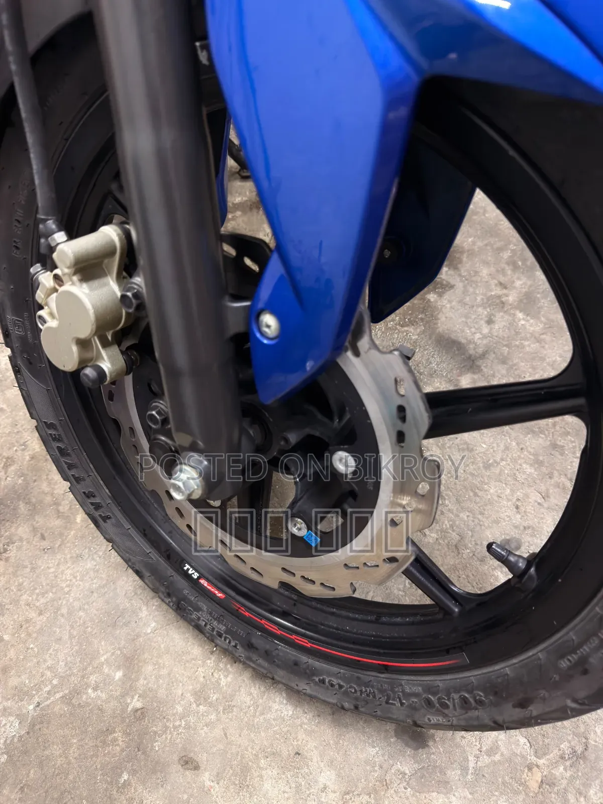 TVS Apache 160 4V 2025 Blue