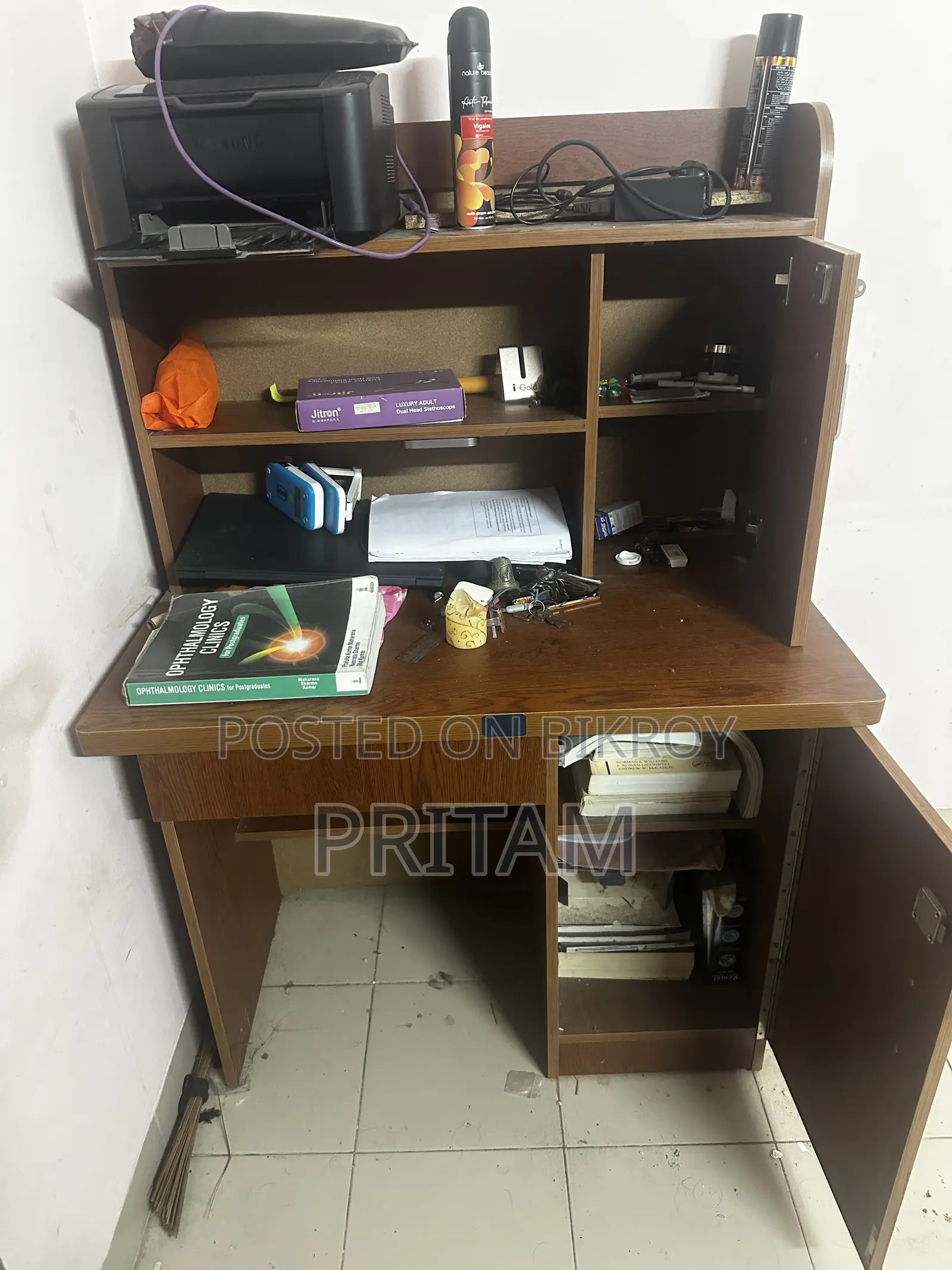 Reading Table
