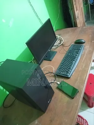 Desktop Computer 8GB Intel Core I5 SSD 256GB