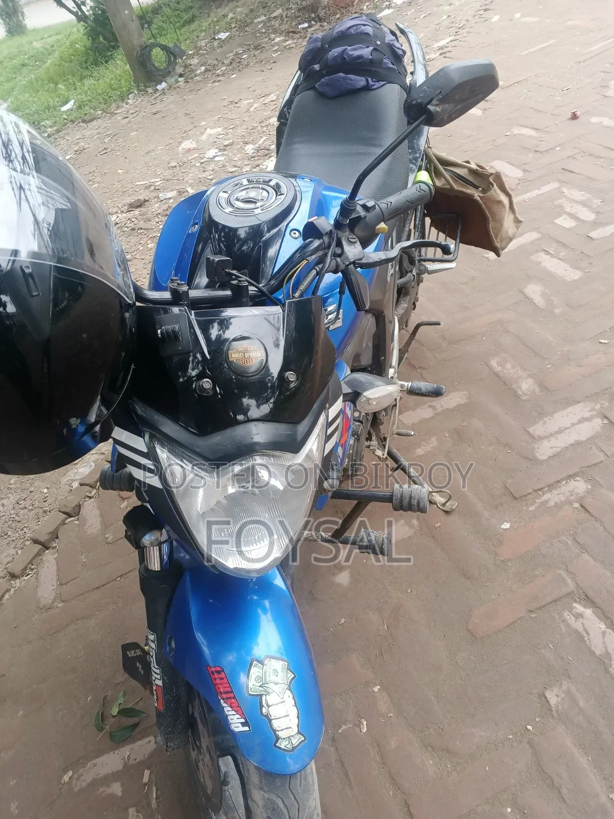 সুজুকি জিক্সার ২০১৯ নীল