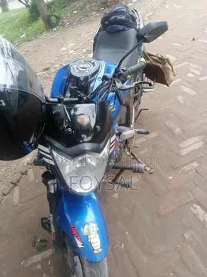 সুজুকি জিক্সার ২০১৯ নীল