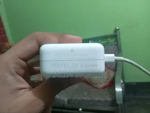 Apple Original Macbook Charger 30W