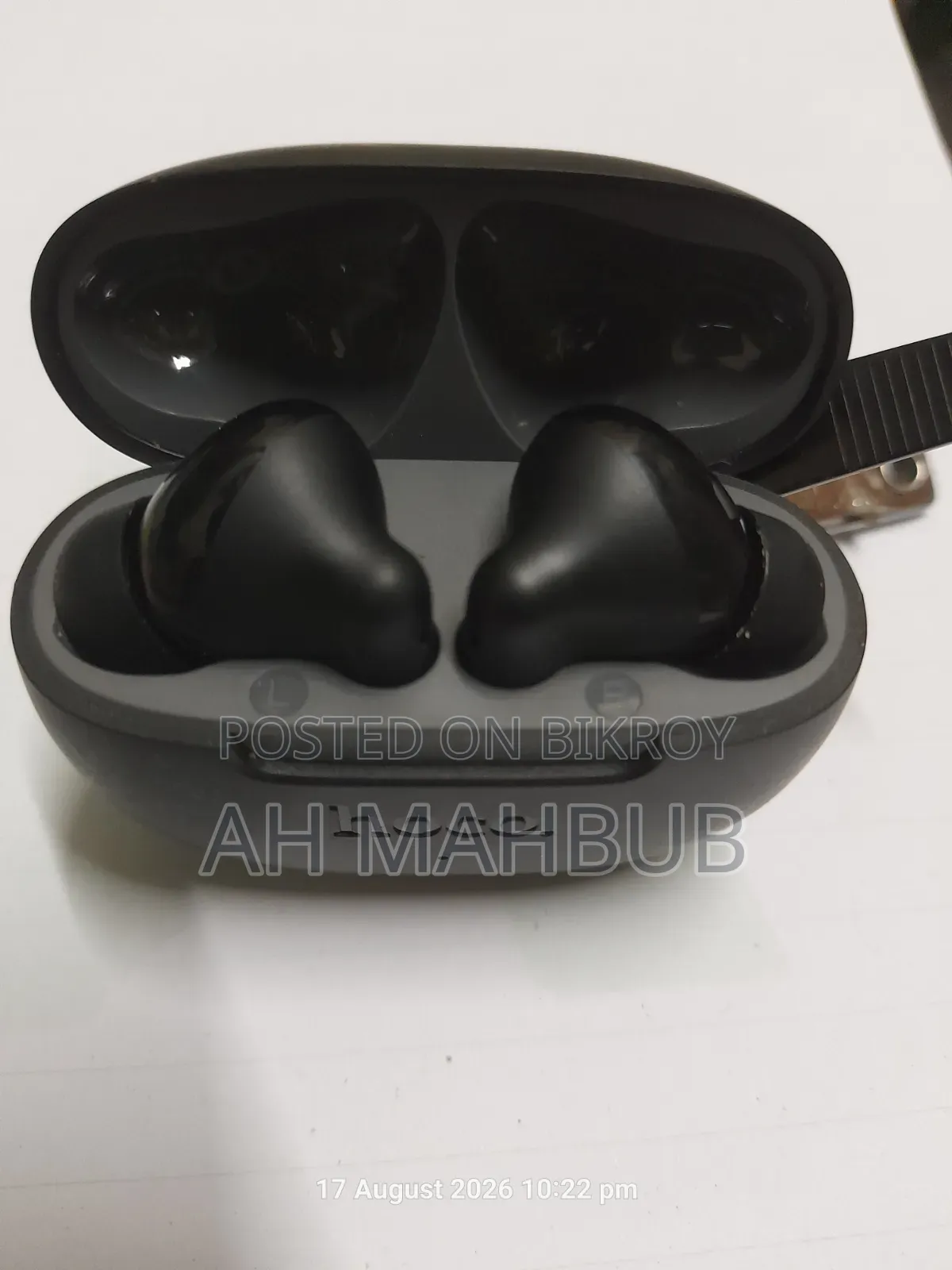Hoco EQ64 Earbuds
