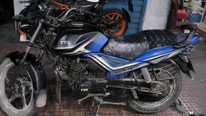 টিভিএস মেট্রো প্লাস ২০১৮ কালো