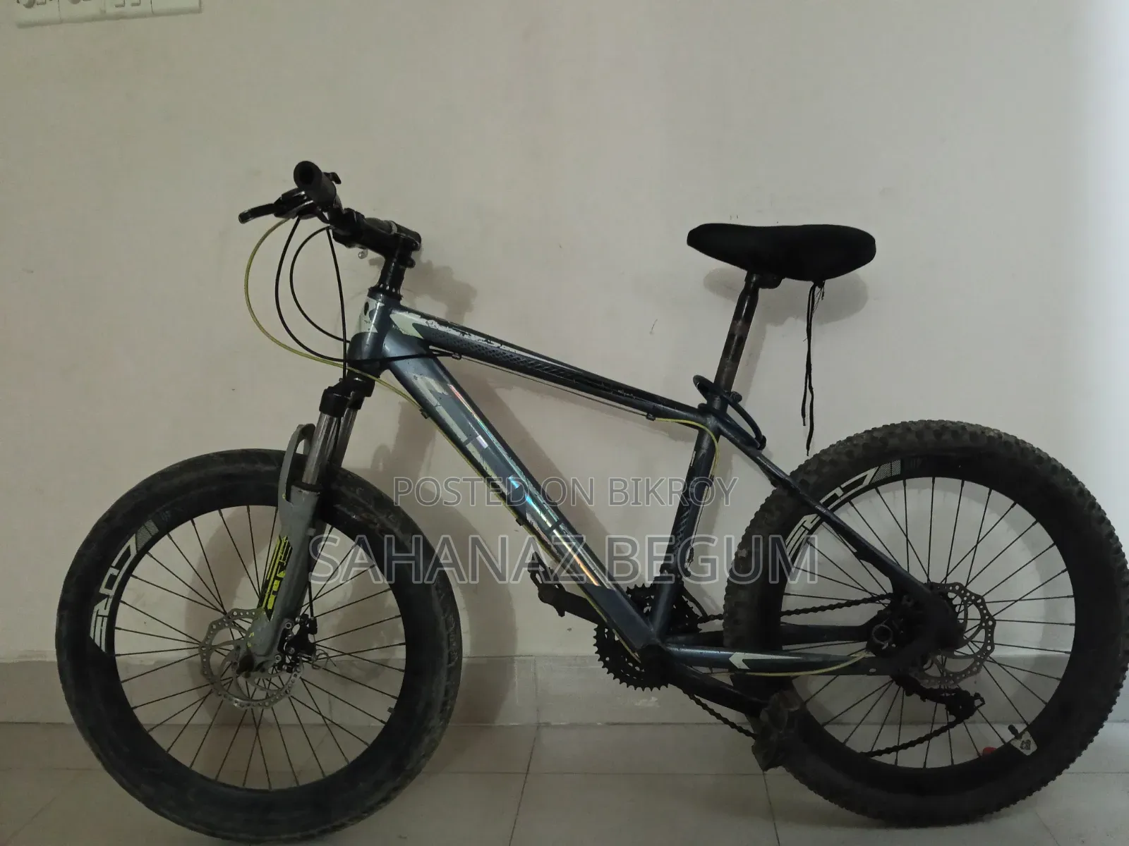 একটি Cero ২০০ সাইকেল বিক্রি করা হবে।