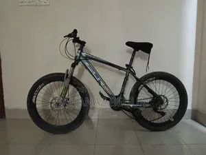 একটি Cero ২০০ সাইকেল বিক্রি করা হবে।
