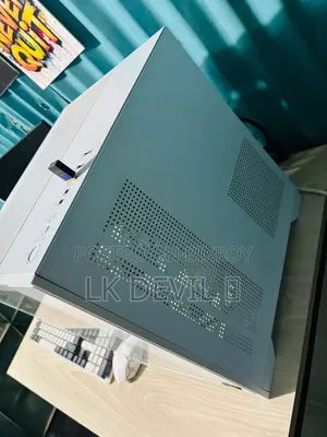 Desktop Computer 8GB AMD Ryzen 3 SSD 128GB