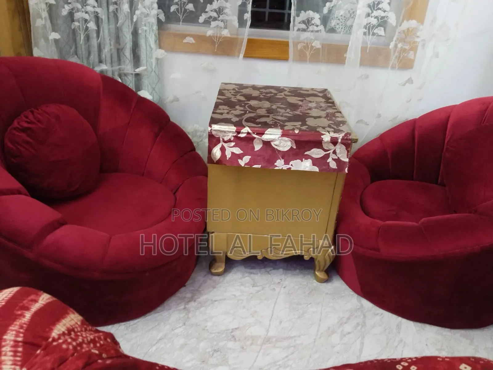 Round Single Sofa