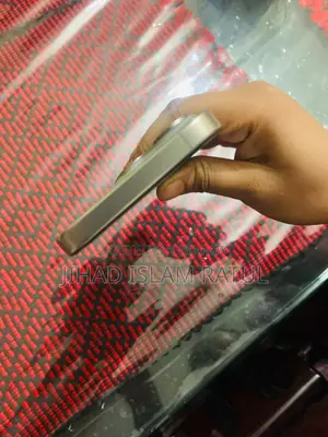 অ্যাপল আইফোন ১৫ প্রো ১২৮ জিবি