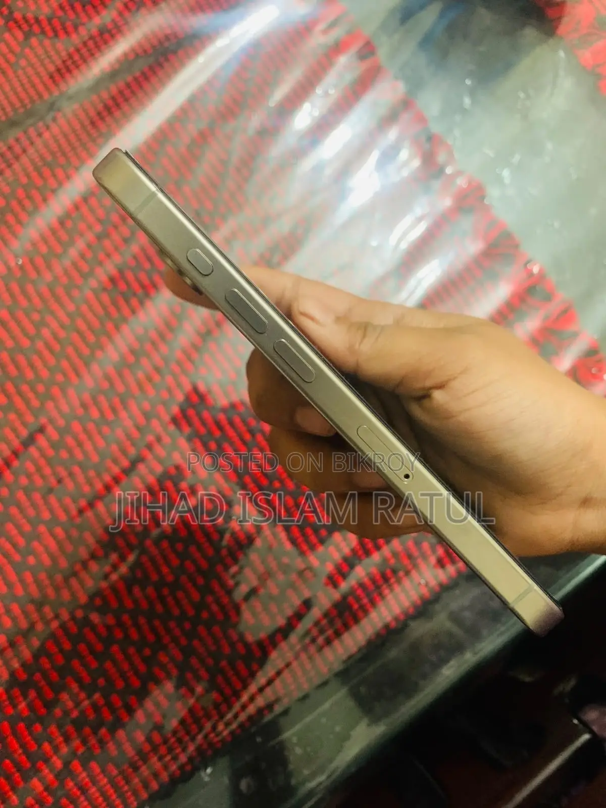 অ্যাপল আইফোন ১৫ প্রো ১২৮ জিবি