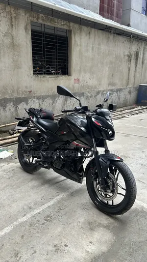 New Bajaj Pulsar N160 2024 Black