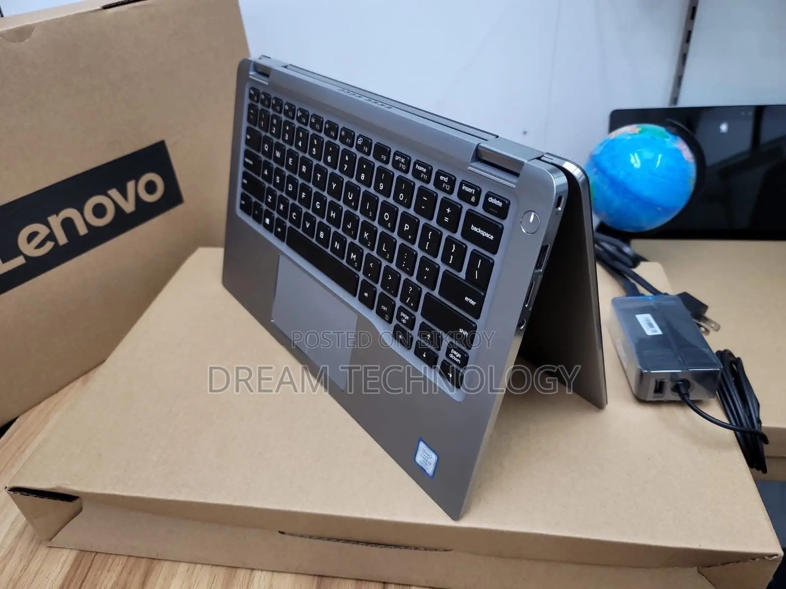 Laptop Dell Latitude 5320 2-in-1 16GB Intel Core I5 SSD 256GB