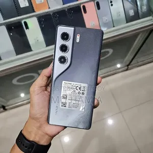নতুন ব্ল্যাক ফক্স বি৩ ফক্স ১৬ জিবি