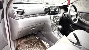 Toyota Corolla 2005 Silver