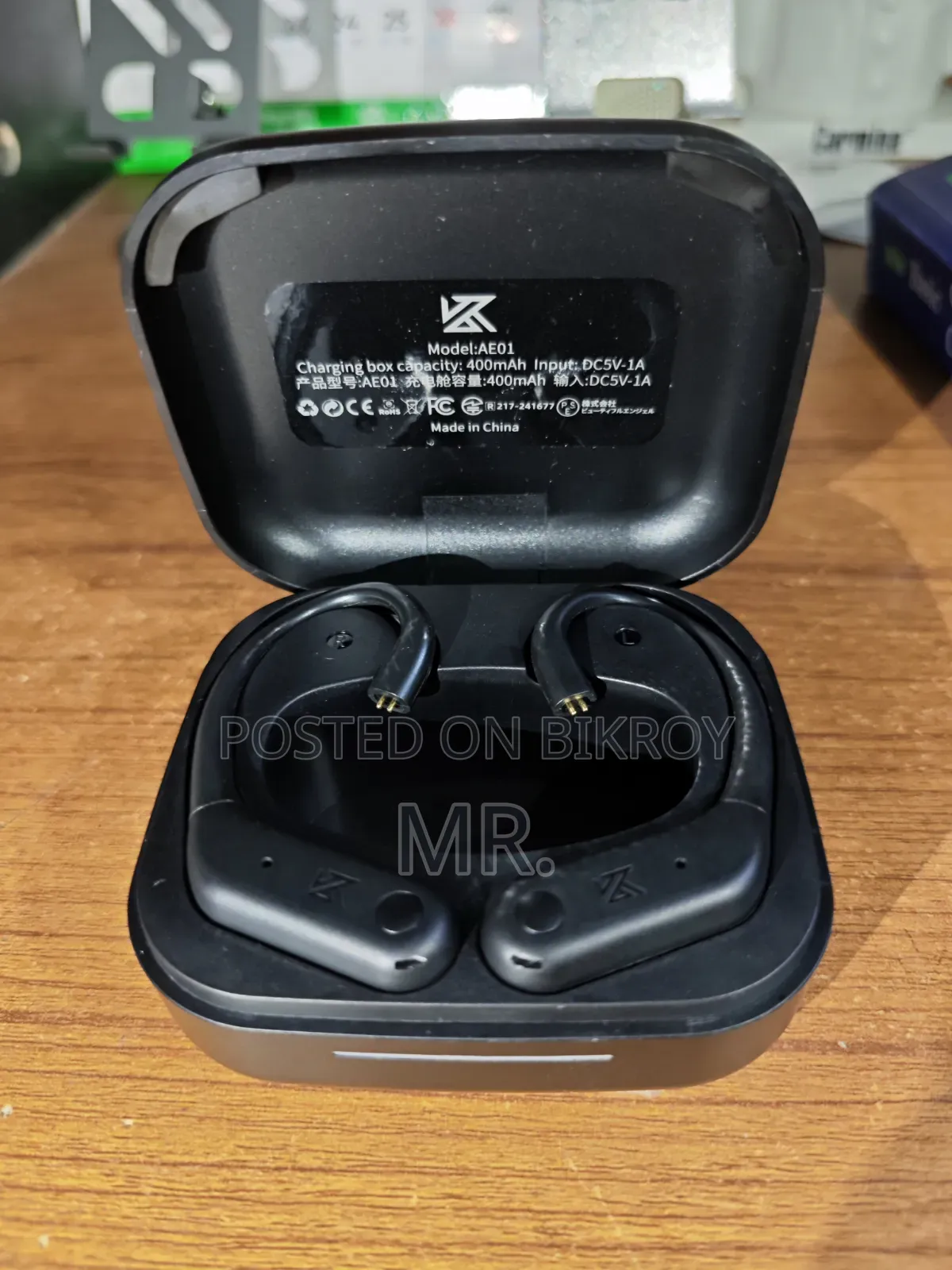 KZ AE01 Professionally Designed Wireless Ear Hook Upgrade Module
