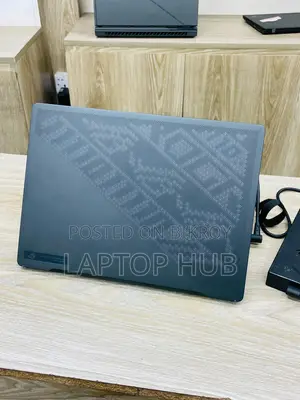 Laptop ASUS Rog Zephyrus G14 16GB AMD Ryzen 9 1TB SSD