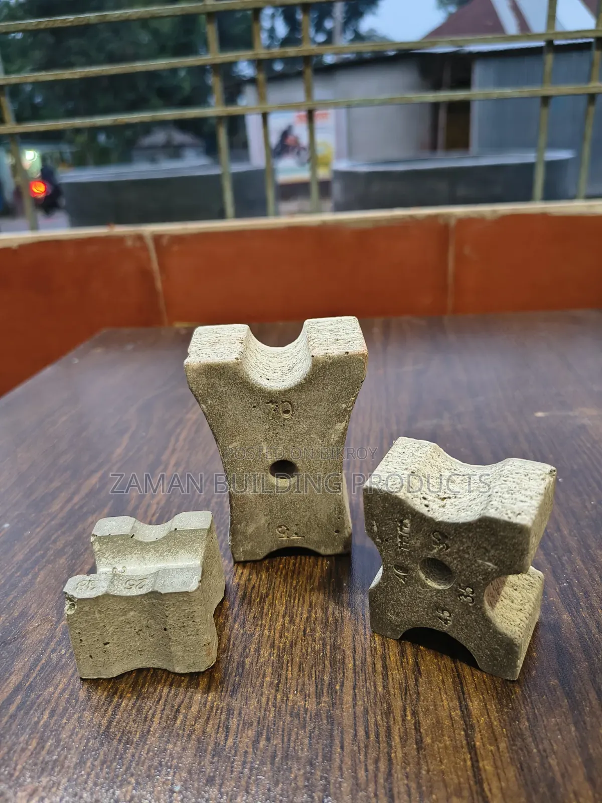জামান ক্লিয়ার কভারিং ব্লক