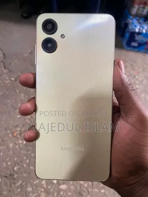 New Samsung Galaxy A06 128 GB Rose Gold
