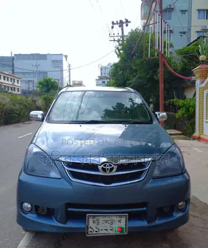Toyota Avanza 2010 Blue